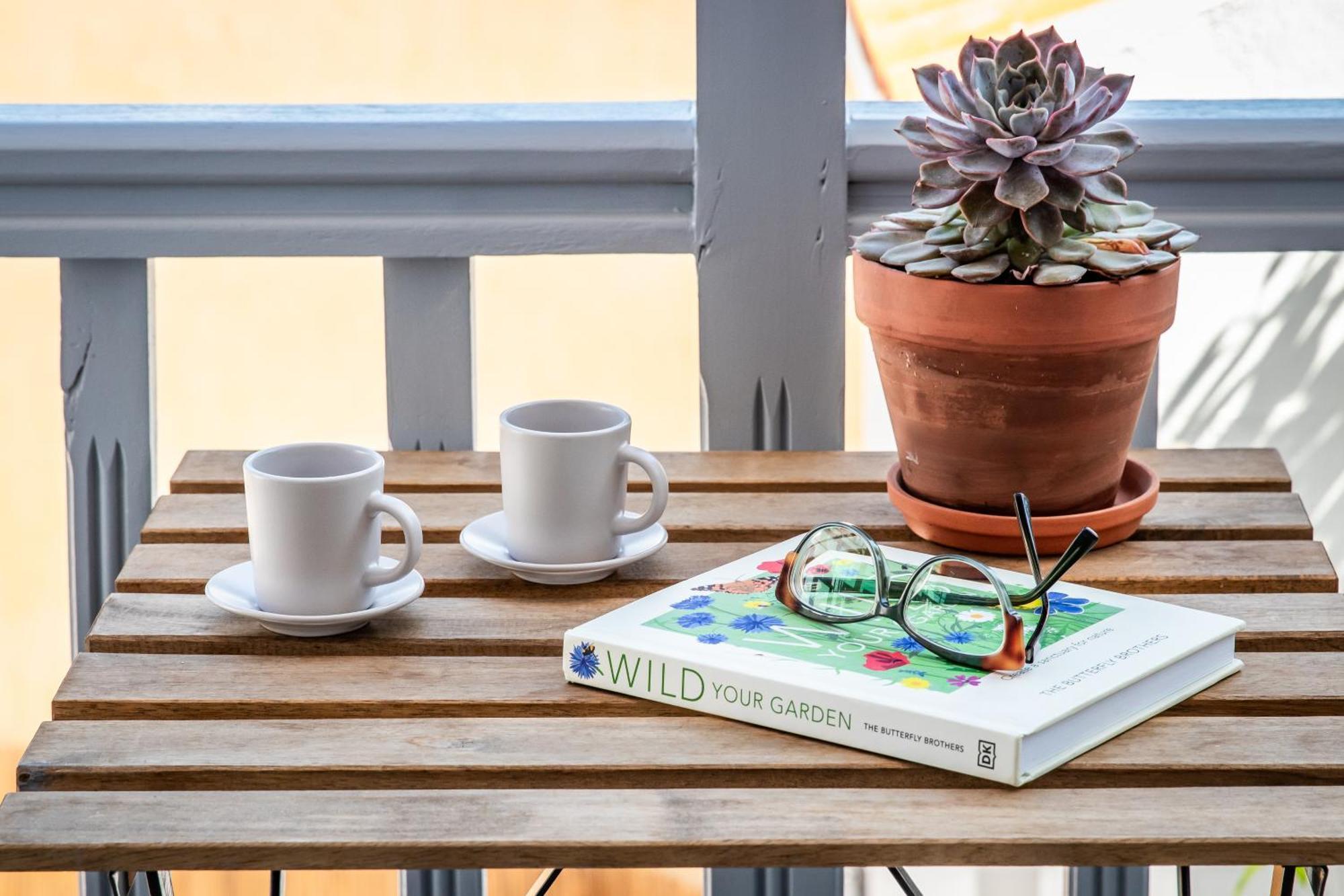 The Botanist Guesthouse สโกเปลอสทาวน์ ภายนอก รูปภาพ